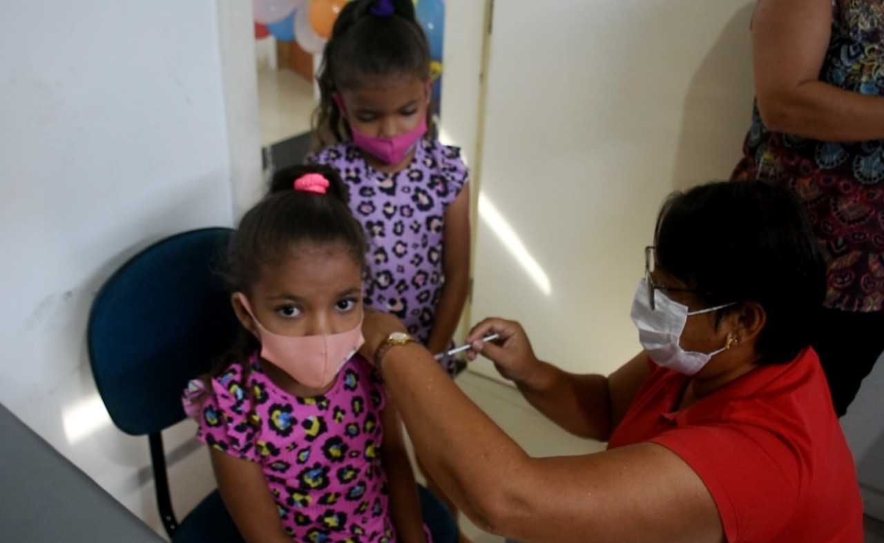 Camacã: Primeiro dia de vacinação em crianças é marcado com emoção